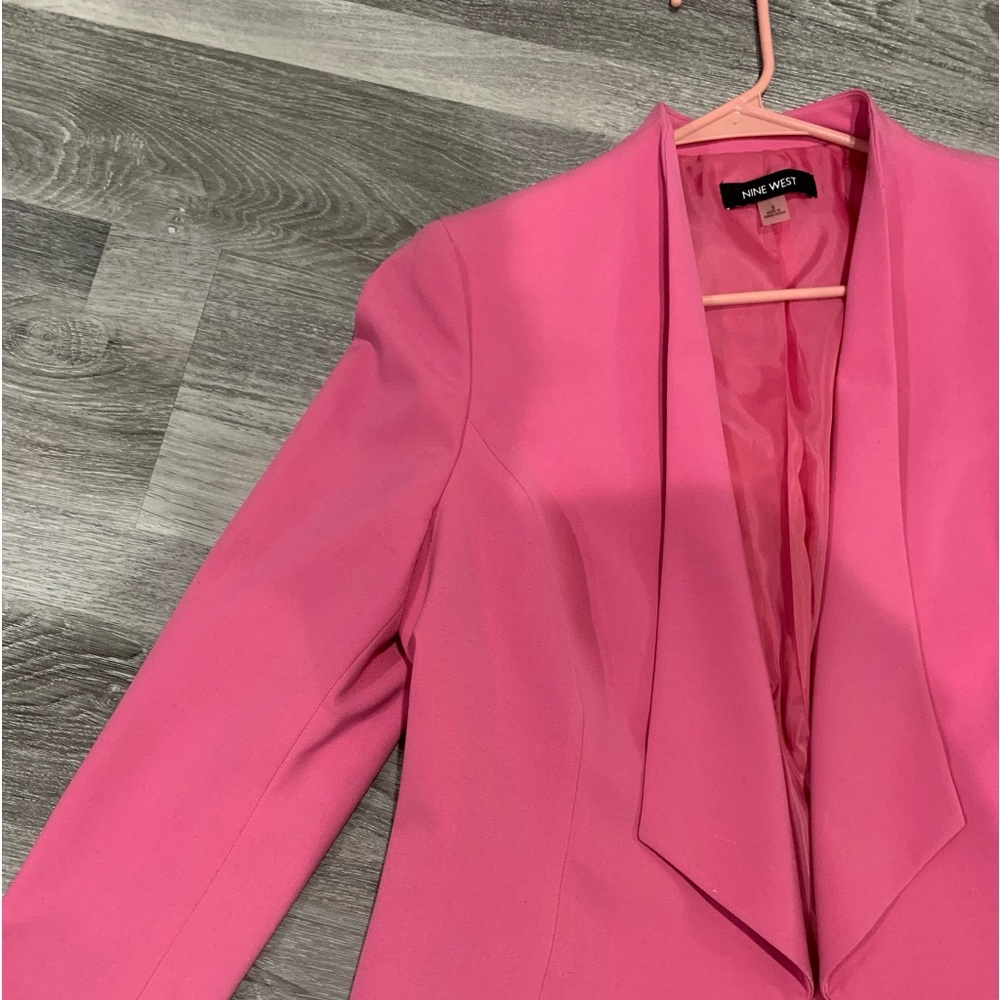 Nine West pink blazer size 6